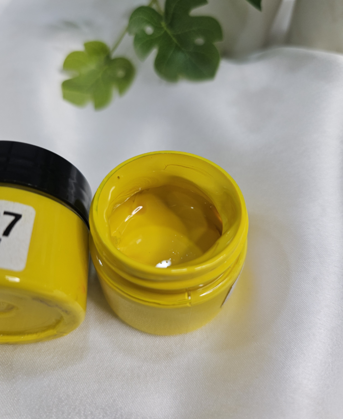 Opaque resin pigment in Lemon Yellow jar for epoxy, resin art, and DIY crafts – 20g