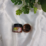 Opaque resin pigment in Golden Brown jar for epoxy, resin art, and DIY crafts – 20g