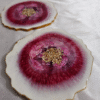 Artistic resin table coaster in white marble texture