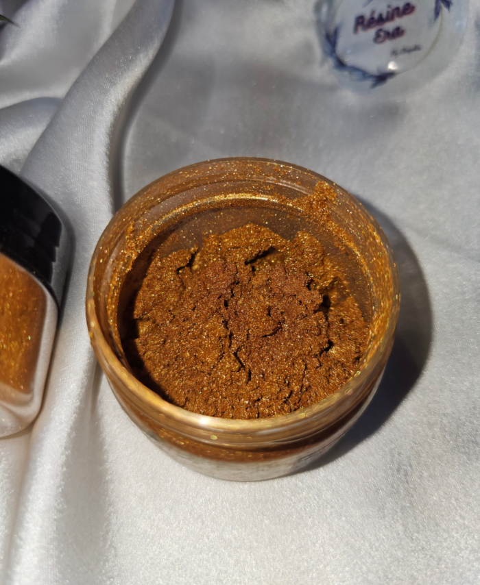 Dark gold crystal Pearl Mica Powder Pigment jar for resin art, epoxy, soap and candle making—vibrant dark gold pigment