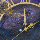 Luxury Artistic Resin Wall Clock for Home Décor