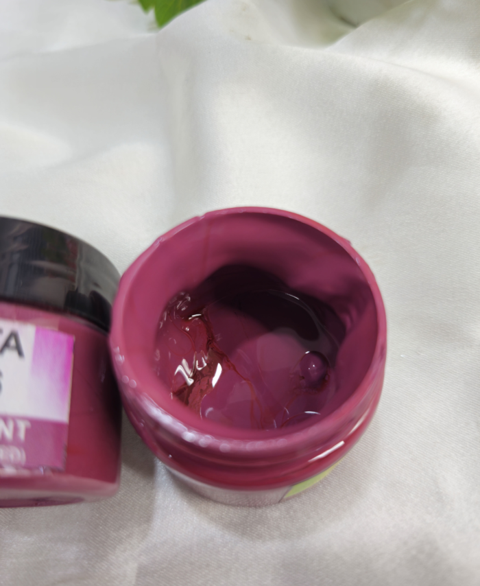 Opaque resin pigment in Magenta Red for epoxy, resin art, and DIY crafts – 20g