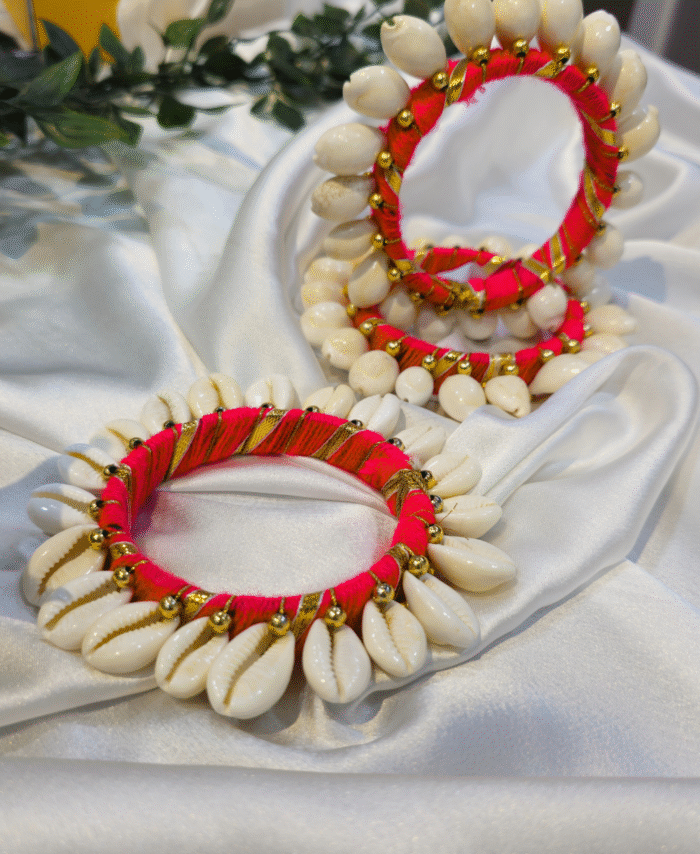 Cowrie shell kudi kada