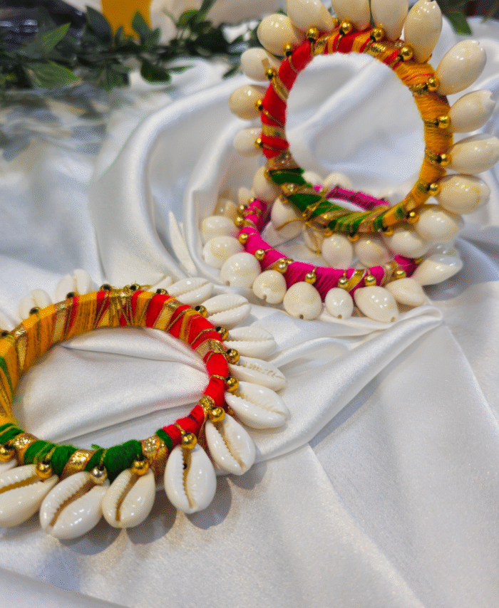 Cowrie shell kudi kada