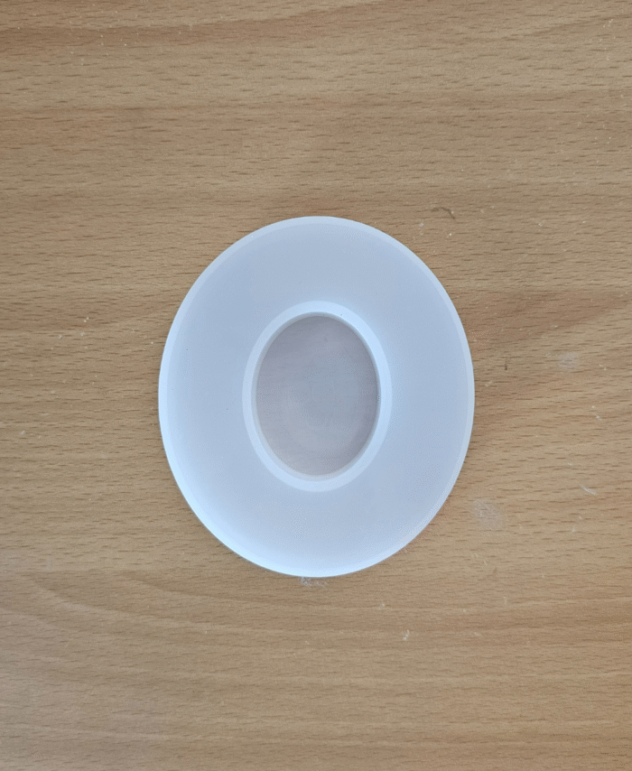 Silicone letter mould for resin casting – Alphabet O