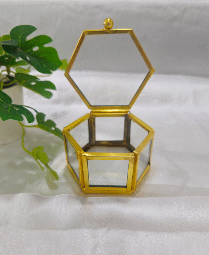 Golden hexagon glass jewelry box