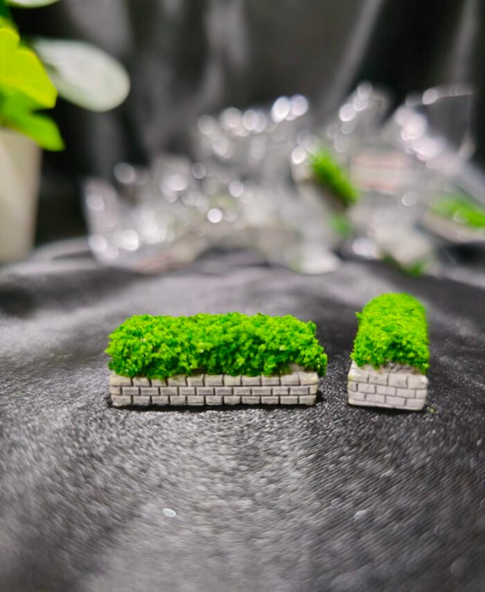 Miniature artificial green grass bush and hedge with stone base for resin art and miniature garden decoration