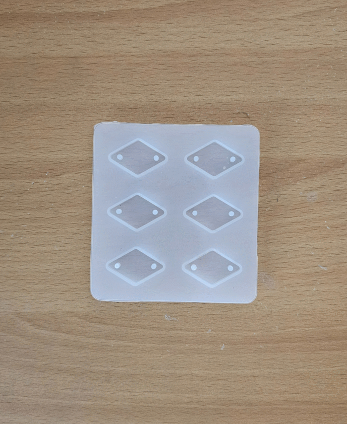 Silicone rakhi mould with 6 cavities – resin mould for making diamond-shaped rakhi