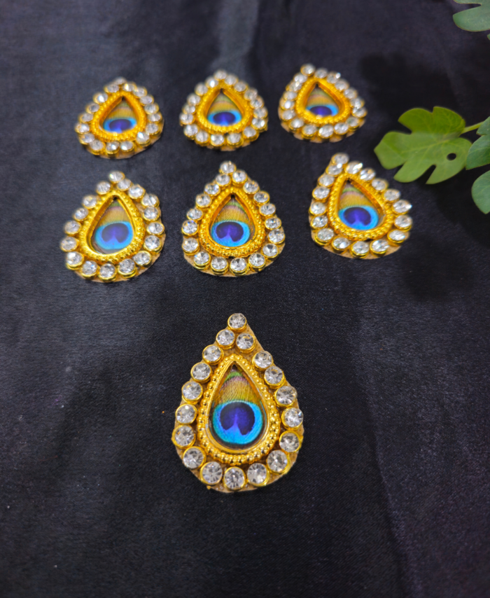 Teardrop-shaped Morepankha peacock feather decorative patch with stones