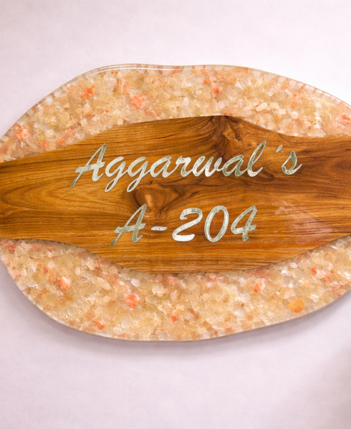 Customized resin name plate with wooden texture design for home entrance