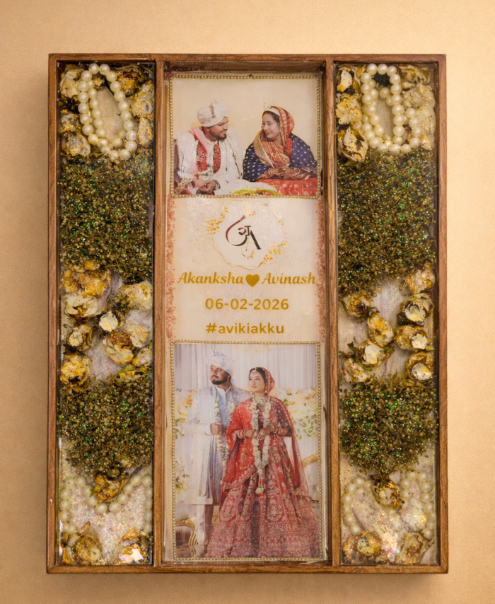 Wedding garland preservation resin frame with dried flowers and personalized wedding details