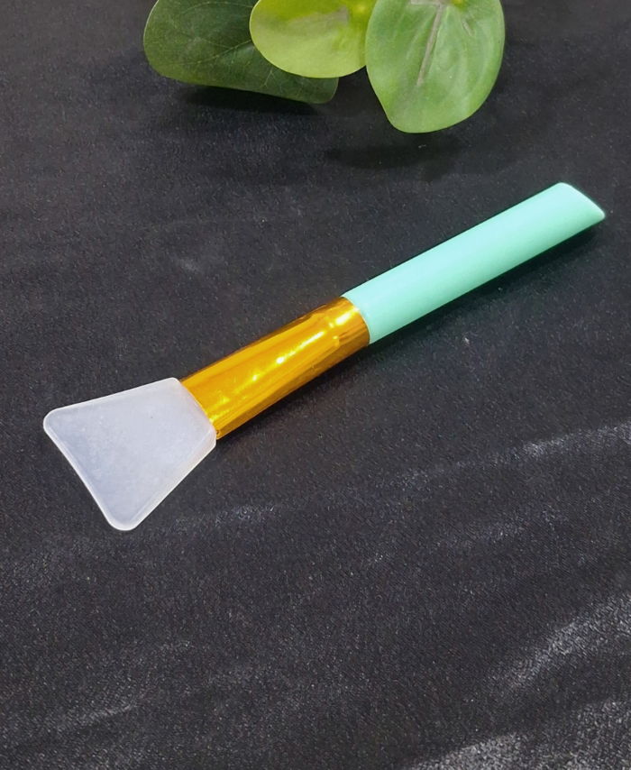 Premium silicone brush for resin art and epoxy crafting tool